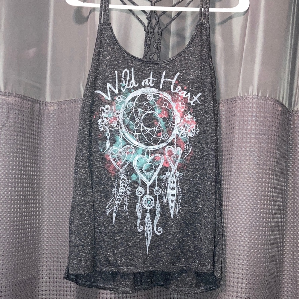 Wild at Heart Graphic Tank Top - Gray